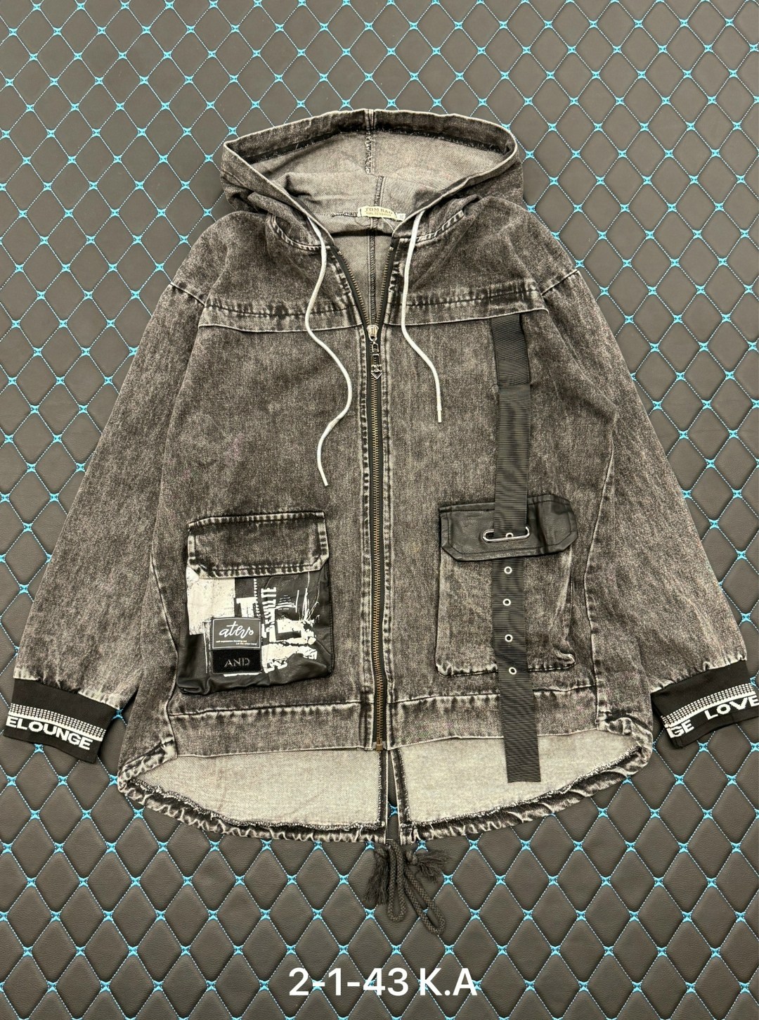 куртка джинсовая женская,джинсовая куртка,куртка джинсовая женская с капюшоном,джинсовая куртка оверсайз с капюшоном,джинсовая куртка с капюшоном