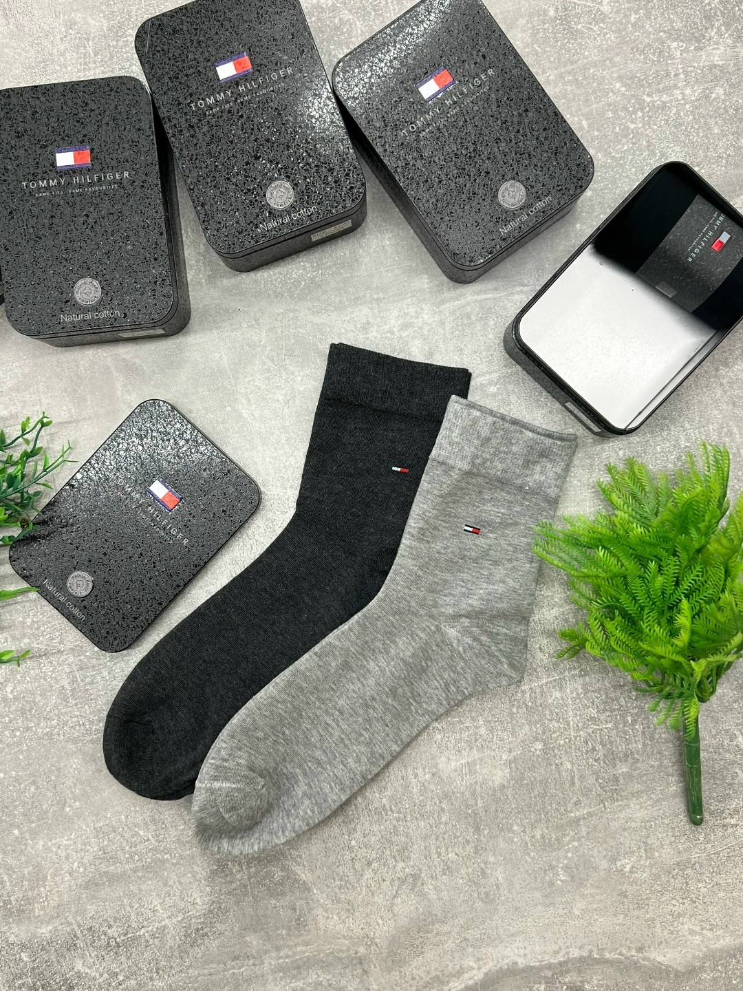 носки мужские набор в подарочной упаковке 6 шт. tommy hilfiger,мужские носки 6 пар в коробке,мужской набор носков,набор мужских носков tommy hilfiger,набор носков томми хилфигер в коробке