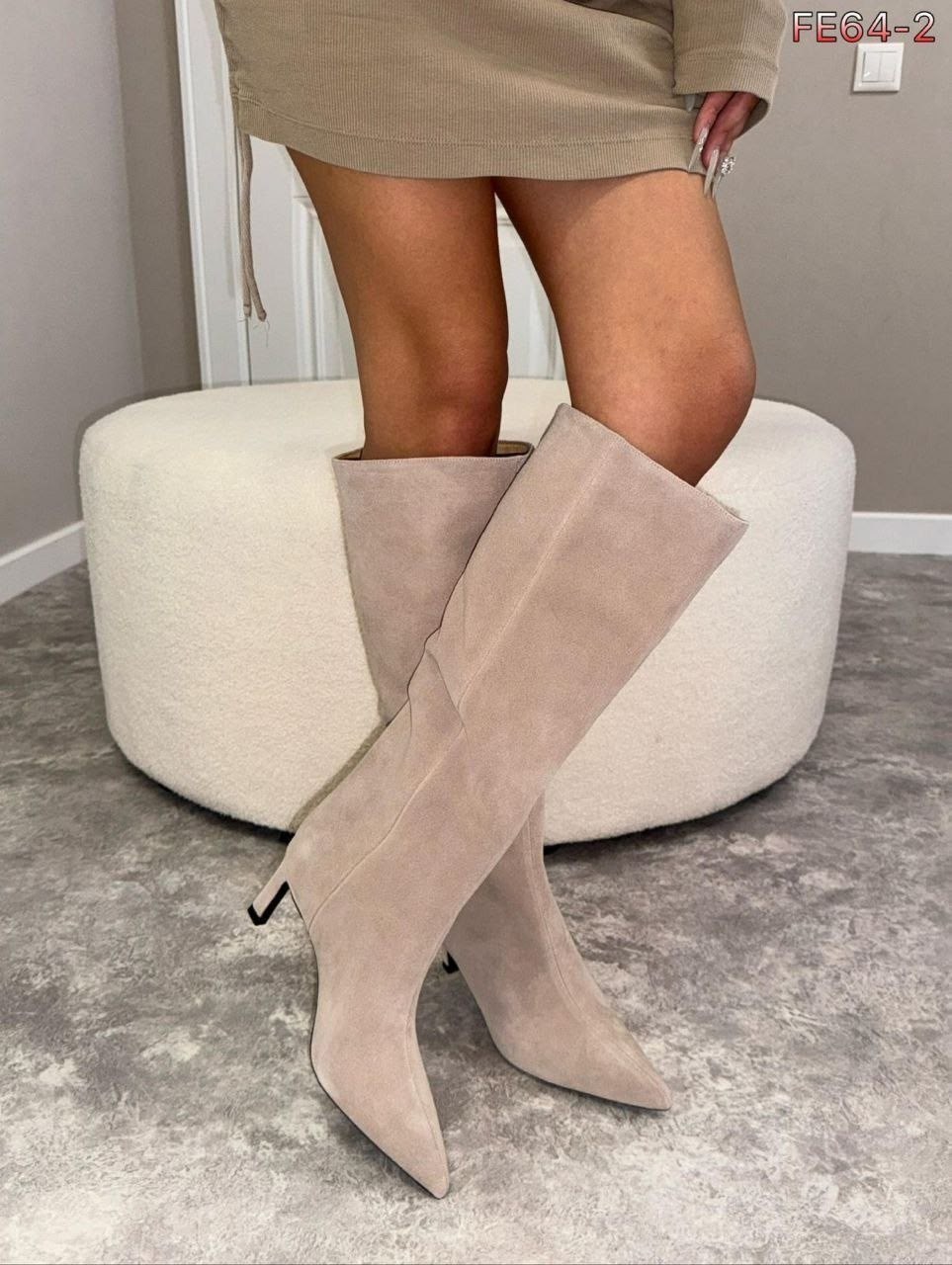 сапоги женские,замшевые сапоги,сапоги демисезонные на каблуке замшевые трубы me lamo,ботильоны женские,бежевые ботфорты замшевые