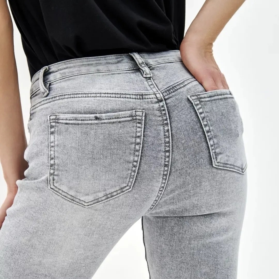 джинсы женские,джинсы мом,джинсы,джинсы бананы женские голубые,модные джинсы