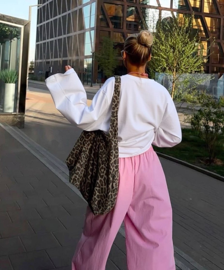 лонгслив оверсайз женский розовый deso,лонгслив оверсайз женский розовый,лонгслив оверсайз,свитшот женская,лонгслив женский оверсайз хлопок revati wear цвет бледно-розовый