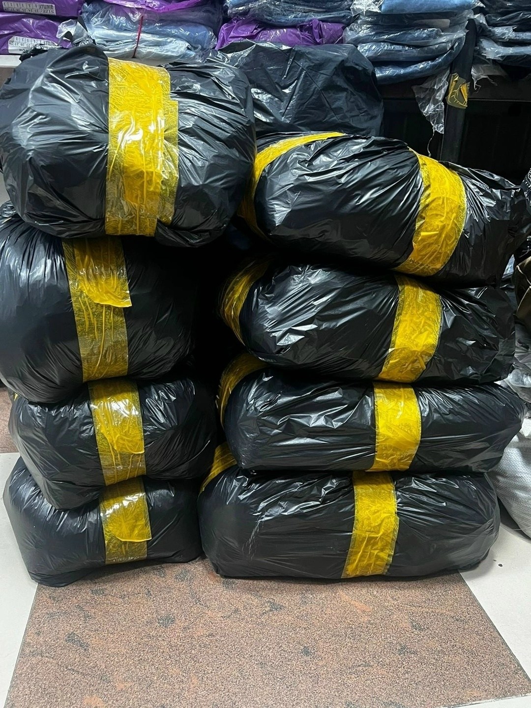 большие пакеты,одежда мешок,в пакете,пакет большой,пакет мусорный