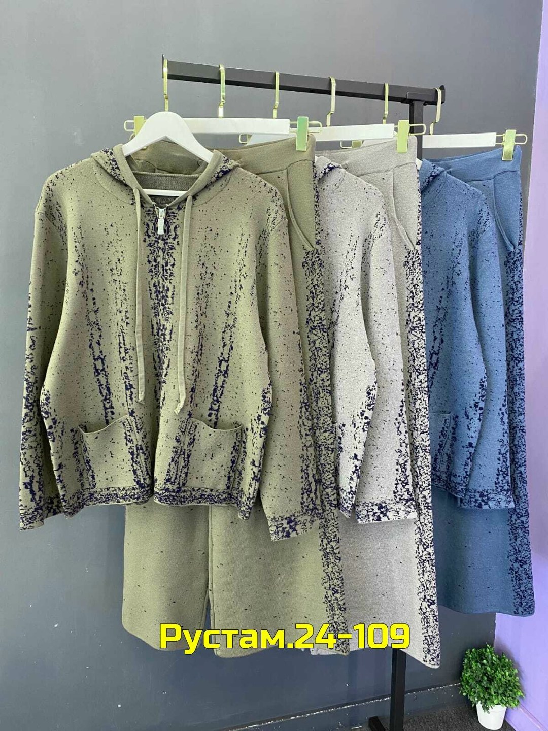 женский спортивный костюм больших размеров,теплый трикотажный костюм женский,женский теплый костюм,женский костюм,женский костюм двойка