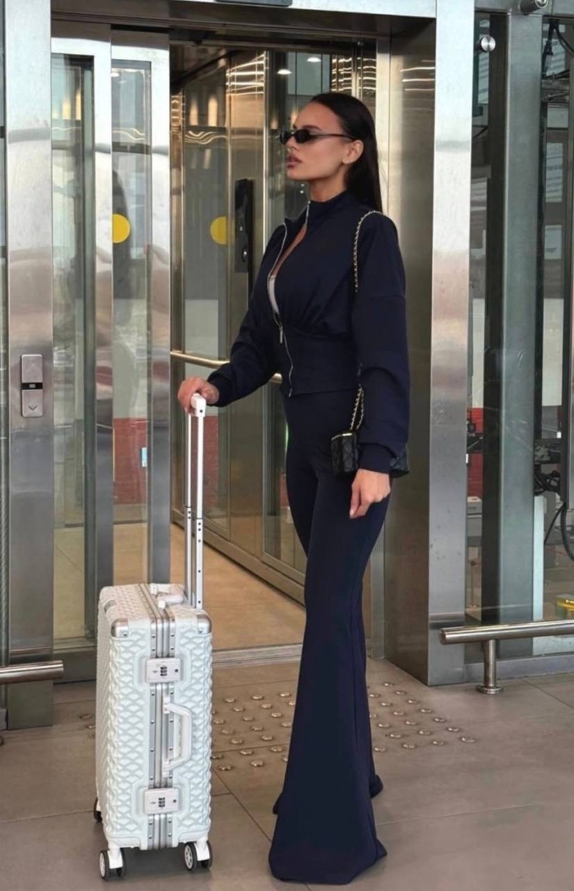 костюм с брюками,костюм с брюками клеш,трикотажный костюм,брюки клеш,костюм двойка кашемир