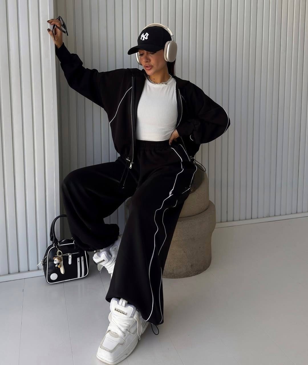 костюм спортивный оверсайз,спортивные костюмы женские,спортивные костюм,спортивный костюм оверсайз на молнии с капюшоном evka brand,костюм для женщин