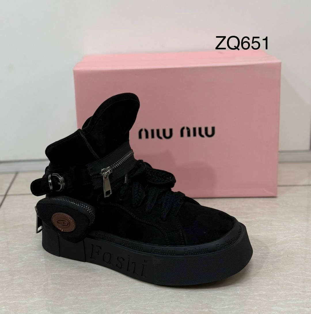 ,зимние ботинки замшевые miu miu,женская ,ботинки замшевые miu miu,женские ботинки