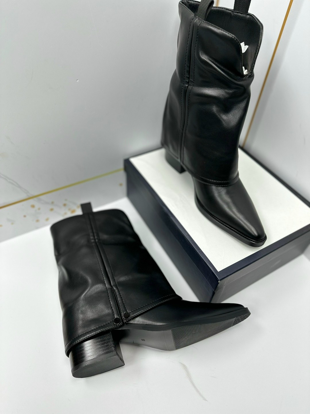 ,казаки  женская,ботильоны казаки на каблуке ботинки натуральная кожа,полусапоги,казаки женские