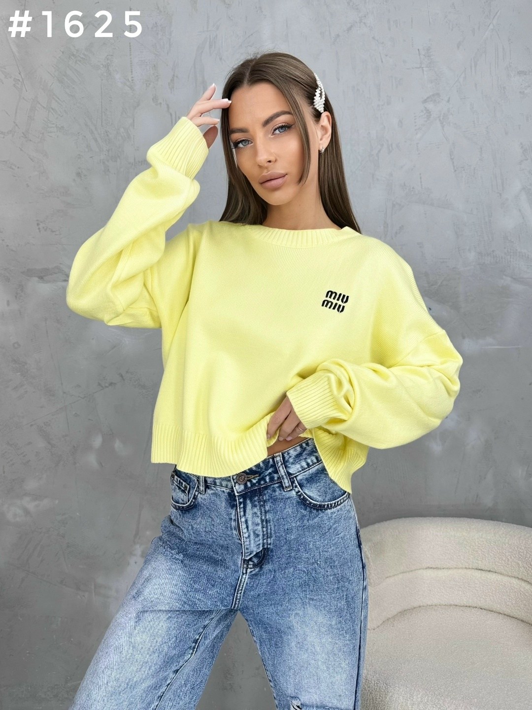 свитшот miu miu,женская кофта,кофта miu miu,свитшот,свитер кофта