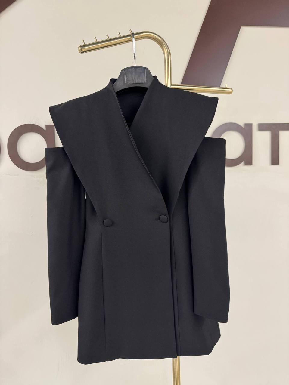 платье пиджак красное,платье пиджак,красное пальто,красное пальто женское,костюм