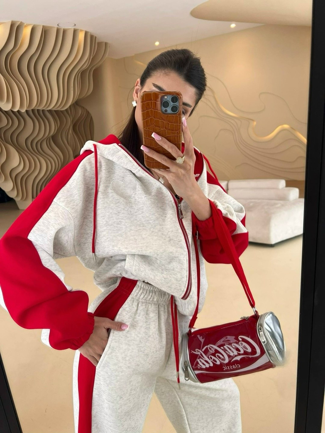 стильный костюм,костюм спортивный женский,спортивный костюм,женский костюм,спортивный костюм для женщин