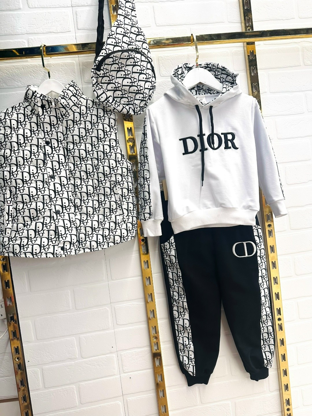 стильные костюмы,костюм на мальчика,одежда мальчика,стильный детский костюм,спортивные костюм