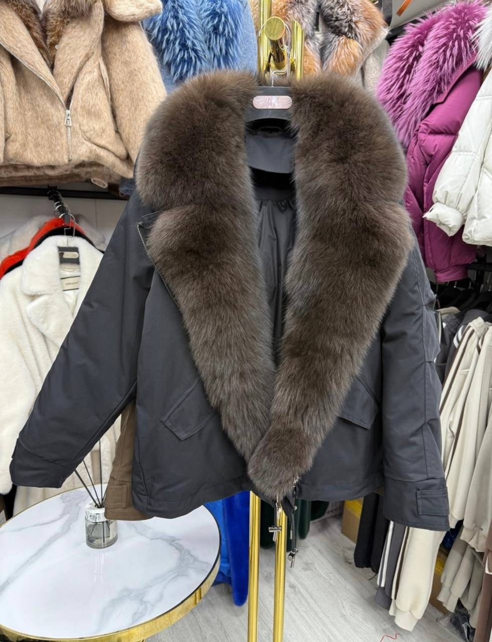 парка натуральным мехом,зеленая парка с мехом,парка с мехом,женская парка с мехом,парка с натуральным мехом женская