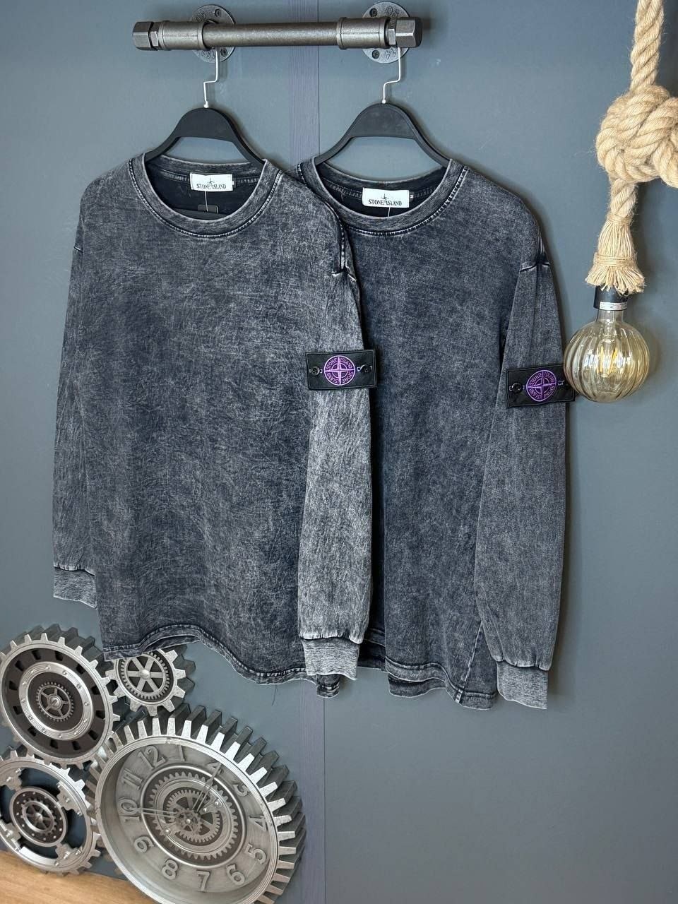 stone island frost finish sweatshirt,свитшот stone island,свитшот мужской stone island,stone island frost sweatshirt,лонгслив stone island