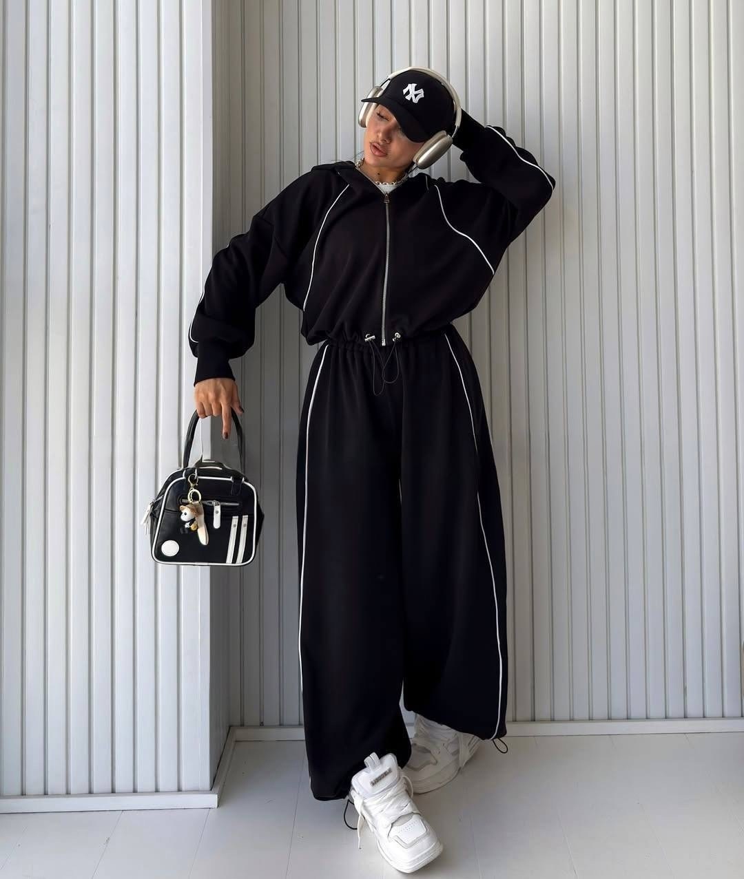костюм спортивный оверсайз,спортивные костюмы женские,спортивные костюм,спортивный костюм оверсайз на молнии с капюшоном evka brand,костюм для женщин