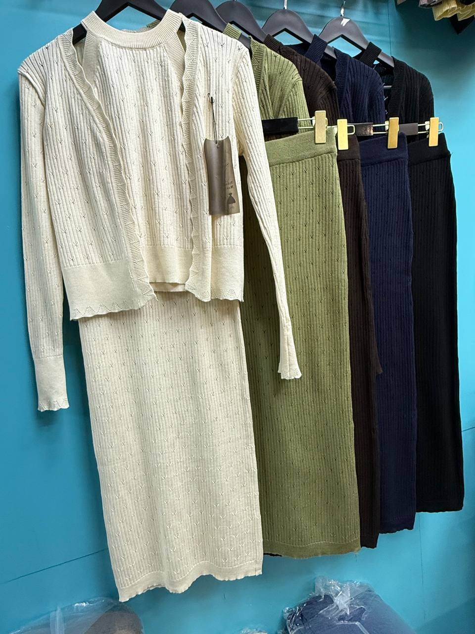 костюм с юбкой,трикотажный костюм,женский костюм,костюм