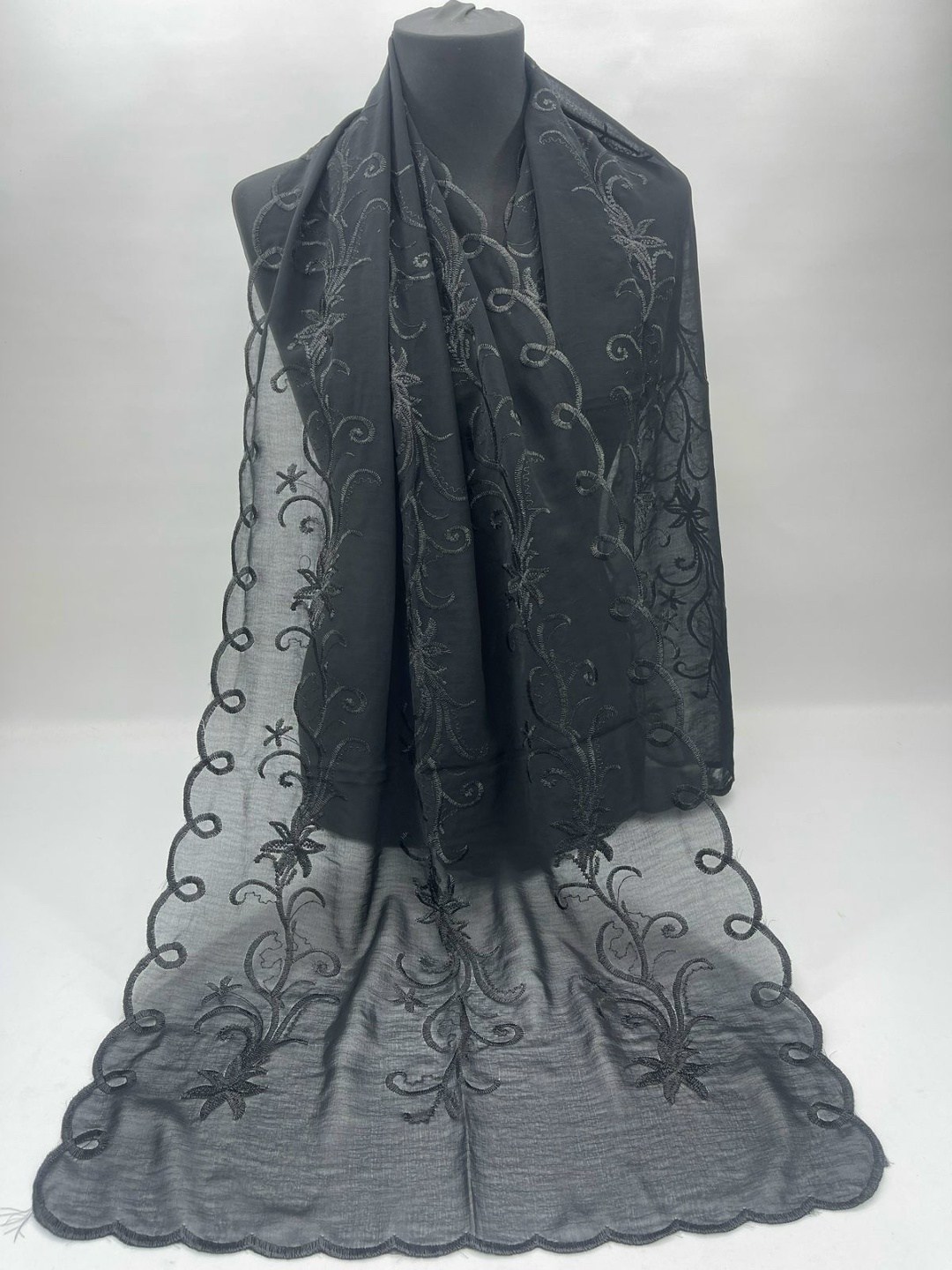 шарф с кружевами,палантины для женщин,платок для храма женский,палантин женский,женский платок