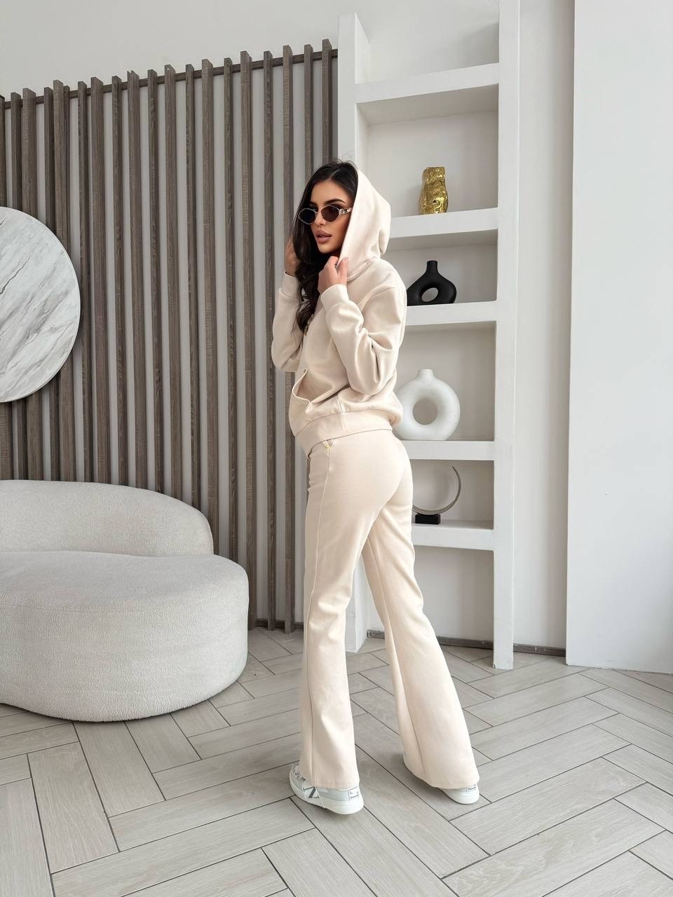 костюм бежевый,костюм с брюками,женский костюм,спортивные костюмы женские,костюмчик на флисе