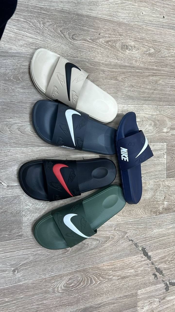 adidas adilette comfort slides,шлепанцы adidas adilette,шлепки адидас,тапки адидас 50к,adidas adilette aqua slides