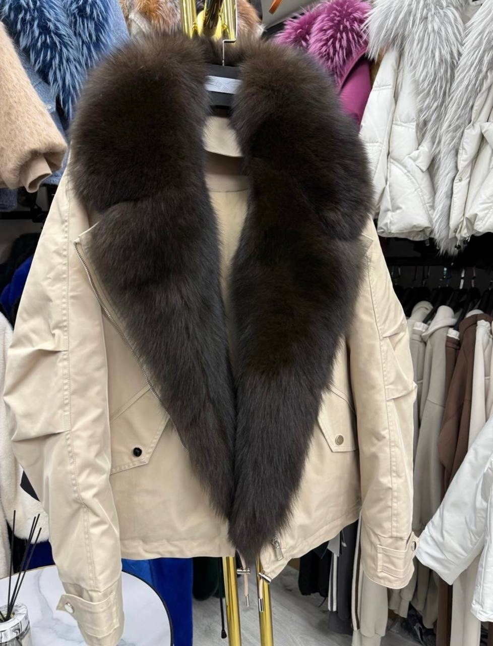 парка натуральным мехом,зеленая парка с мехом,парка с мехом,женская парка с мехом,парка с натуральным мехом женская