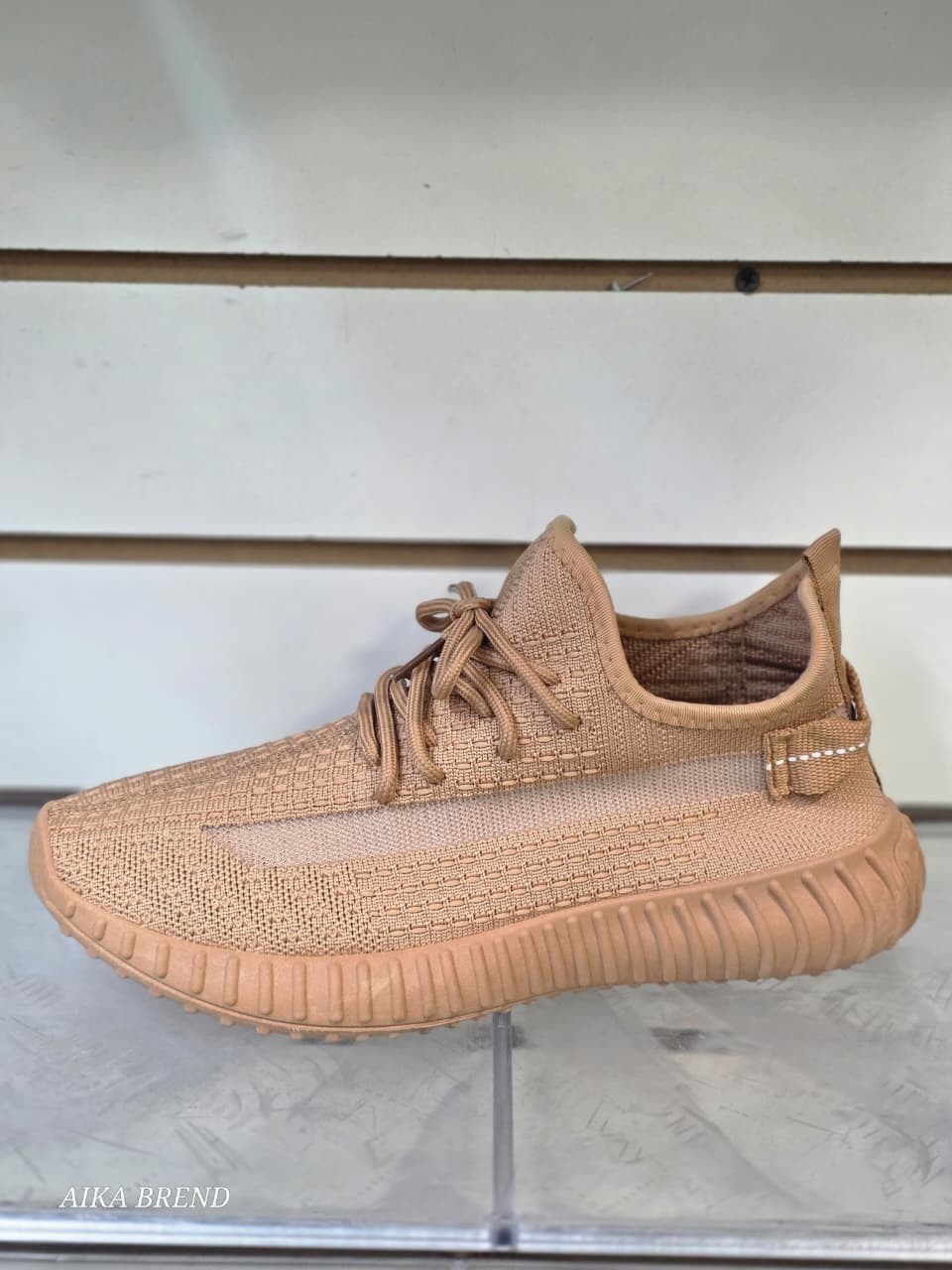 ,adidas yeezy boost 350 v2 sand taupe,кроссовки изики,кроссовки изи,кроссовки изики женские