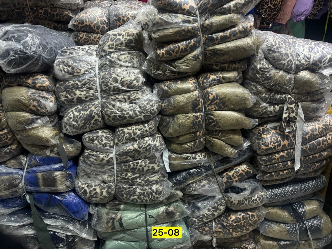 утепленный зимний комбинезон с опушкой at-fashion,комбинезон зима 2025,зимний леопардовый комбинезон для девочки d123,зимний комбинезон для девочек леопард 80 86 92 98,детский зимний комбинезон