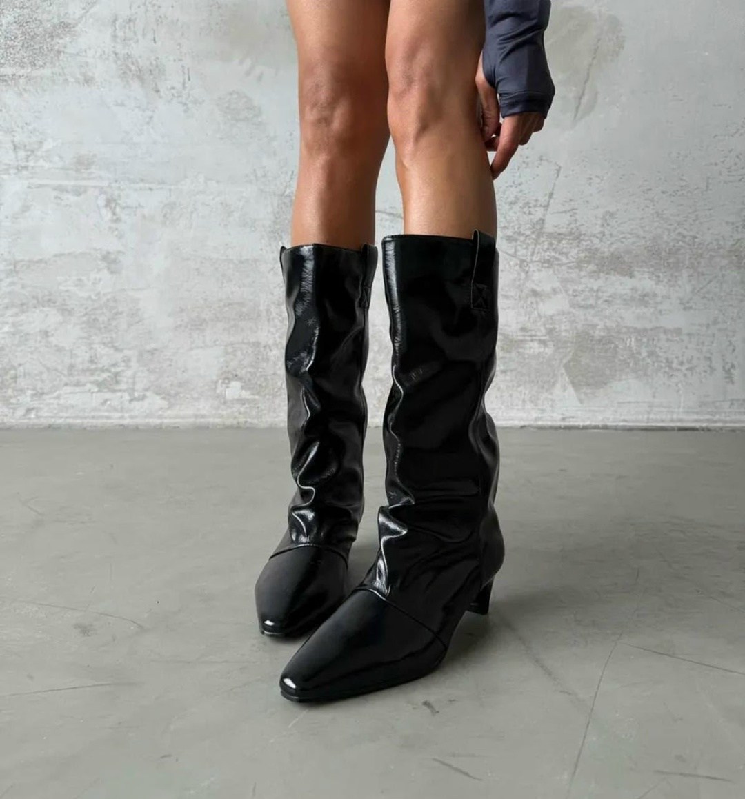 женские сапоги,сапоги модные,модные женские лакированные сапоги выше колена,женские сапоги до колена,высокие сапоги