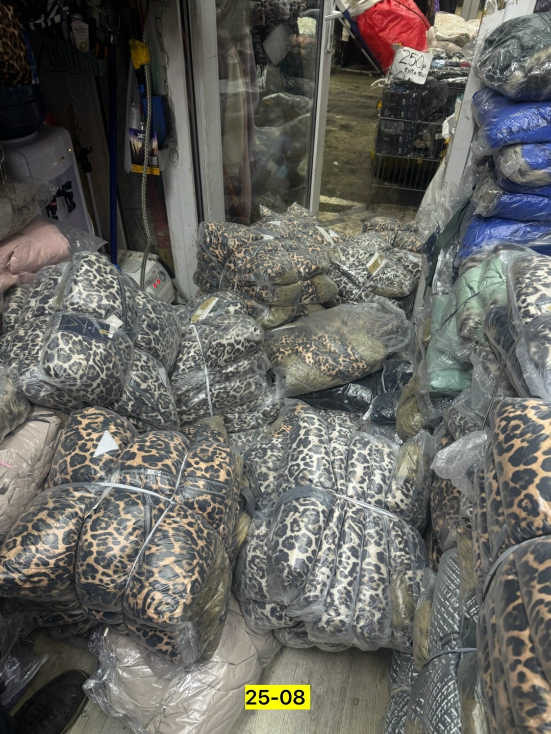 утепленный зимний комбинезон с опушкой at-fashion,комбинезон зима 2025,зимний леопардовый комбинезон для девочки d123,зимний комбинезон для девочек леопард 80 86 92 98,детский зимний комбинезон