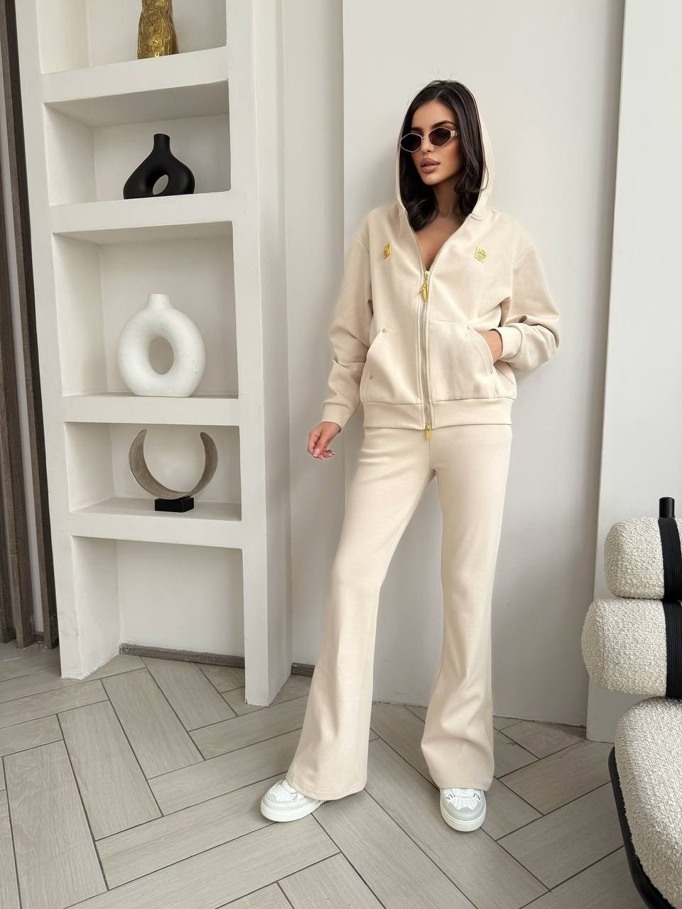 костюм бежевый,костюм с брюками,женский костюм,спортивные костюмы женские,костюмчик на флисе
