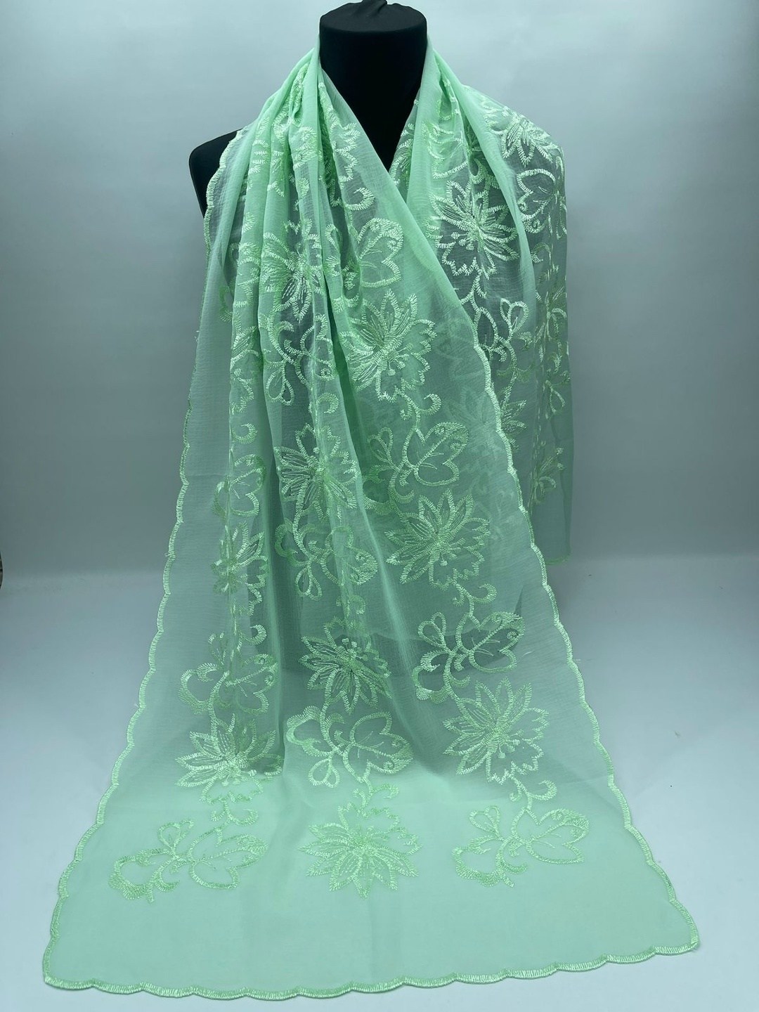 шарф с кружевами,палантины для женщин,платок для храма женский,палантин женский,женский платок