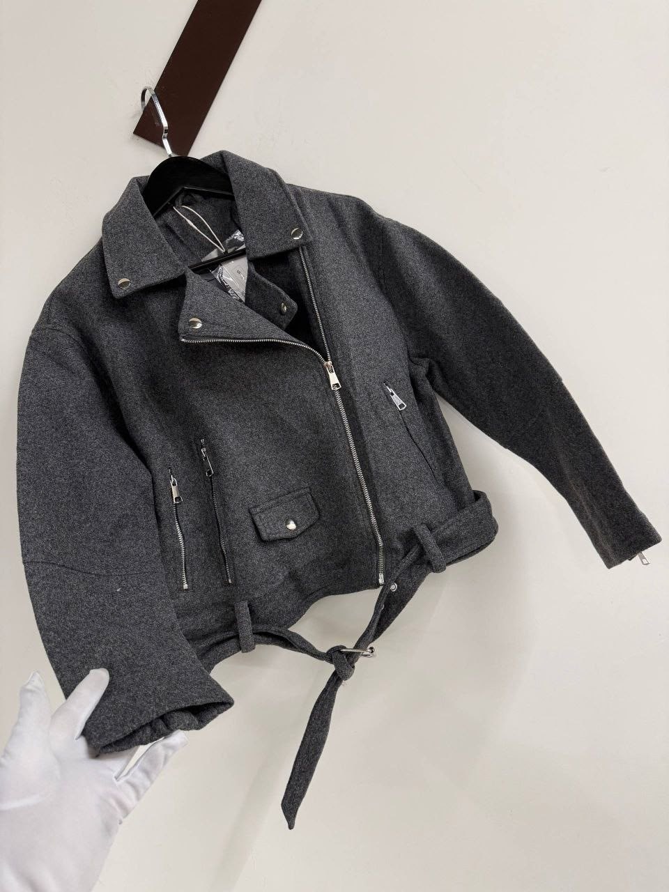 куртка косуха кашемировая,верхняя одежда - косуха из пальтовой ткани арт. 11933666,косуха оверсайз шерстяная куртка осенняя distore цвет серый,куртка косуха из драпа пальтового материала yanalis 21768