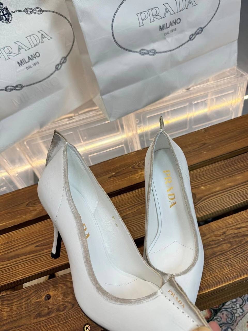 туфли prada,,босоножки prada,prada белые кожаные туфли для женщин,прада туфли