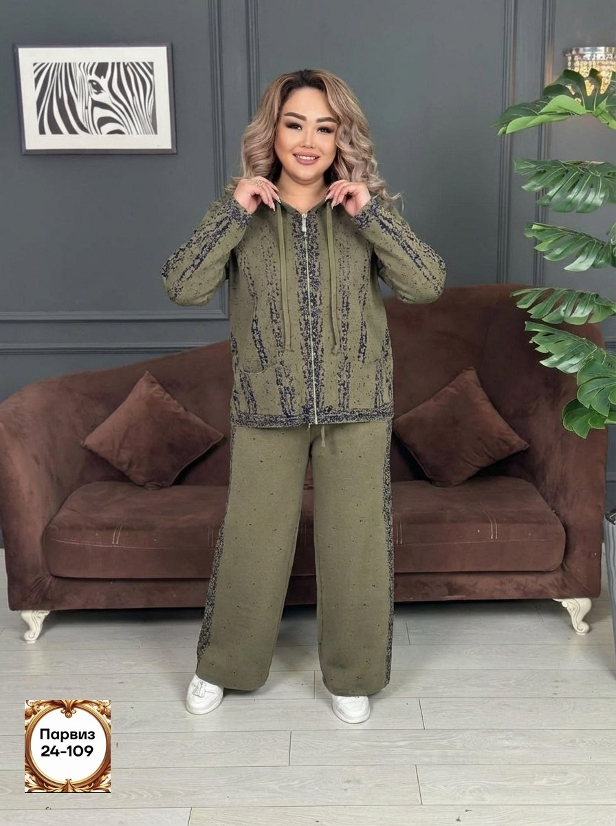 спортивный женский костюм больших размеров,женские костюмы больших размеров,костюм двойка женский большого размера,женский костюм,костюм больших размеров повседневный