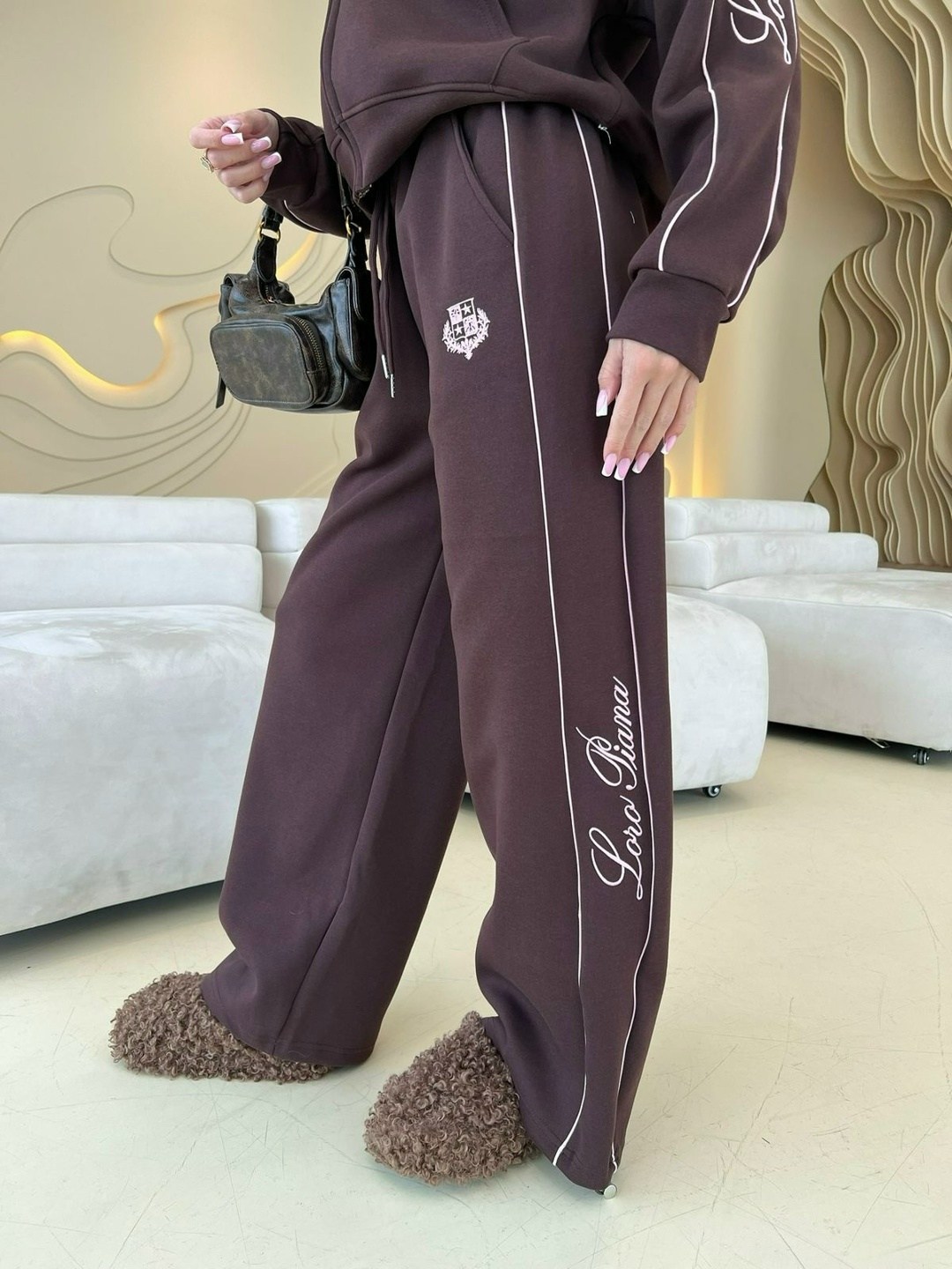 спортивный костюм женский,женский костюм,спортивный костюм,спортивный костюм спортивные костюмы,костюм тройка женский