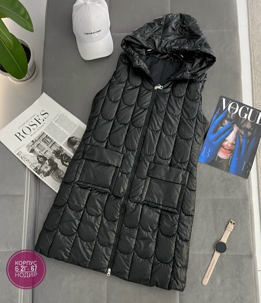 жилетка безрукавка,безрукавка с капюшоном,жилет женский,жилет,жилетка