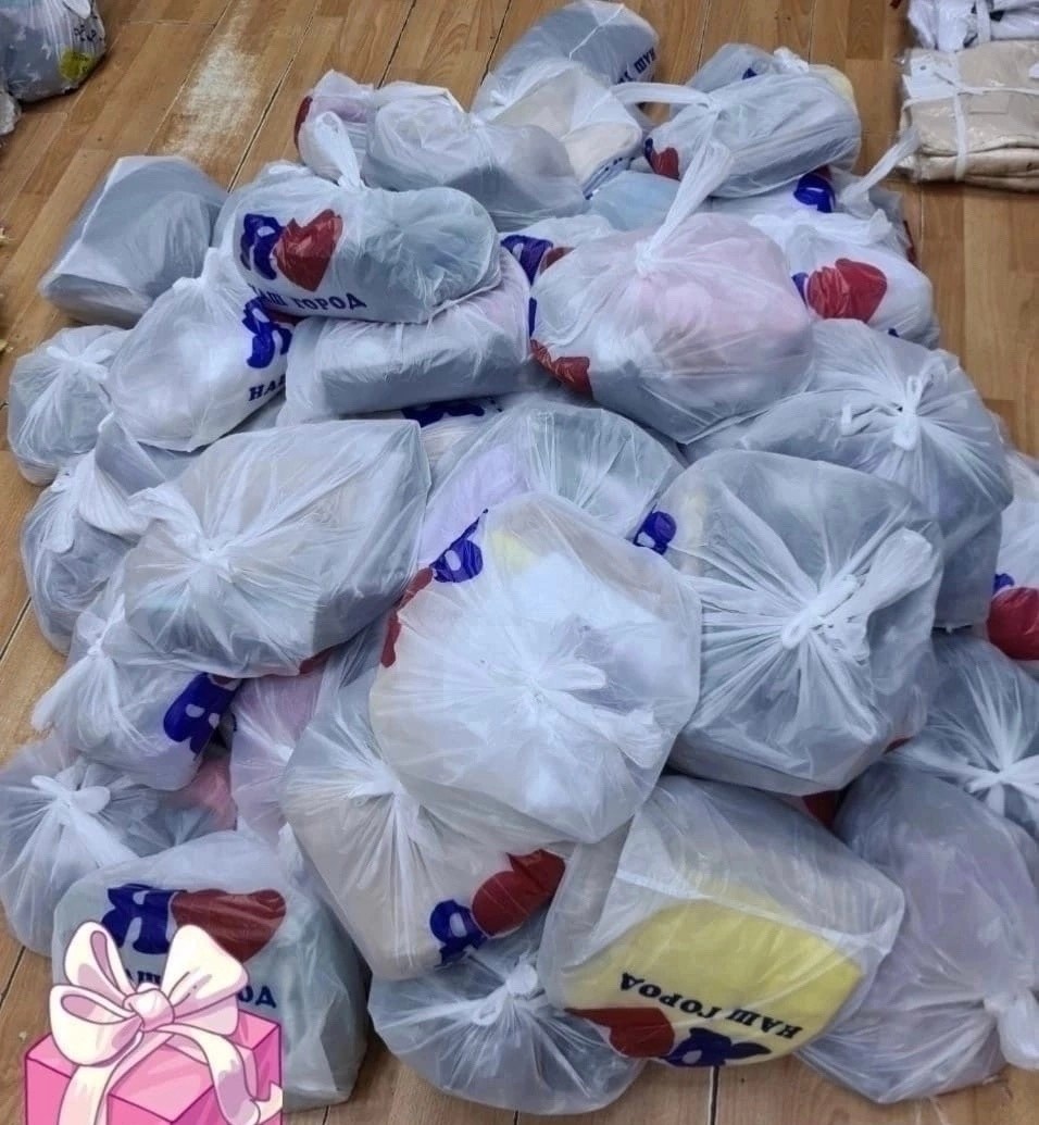 пакеты,пластиковые пакеты,пакет с вещами,пакет с пакетами,полиэтиленовый пакет