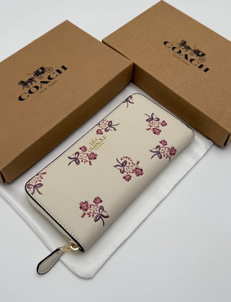 женский кошелек coach,coach кошелек,женские брендовые кошельки,кошелек coach кошелек coach,кошелек брендовый