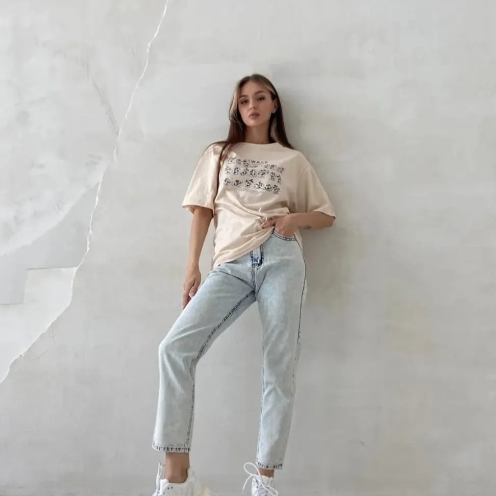 джинсы женские,джинсы мом,джинсы,джинсы бананы женские голубые,модные джинсы