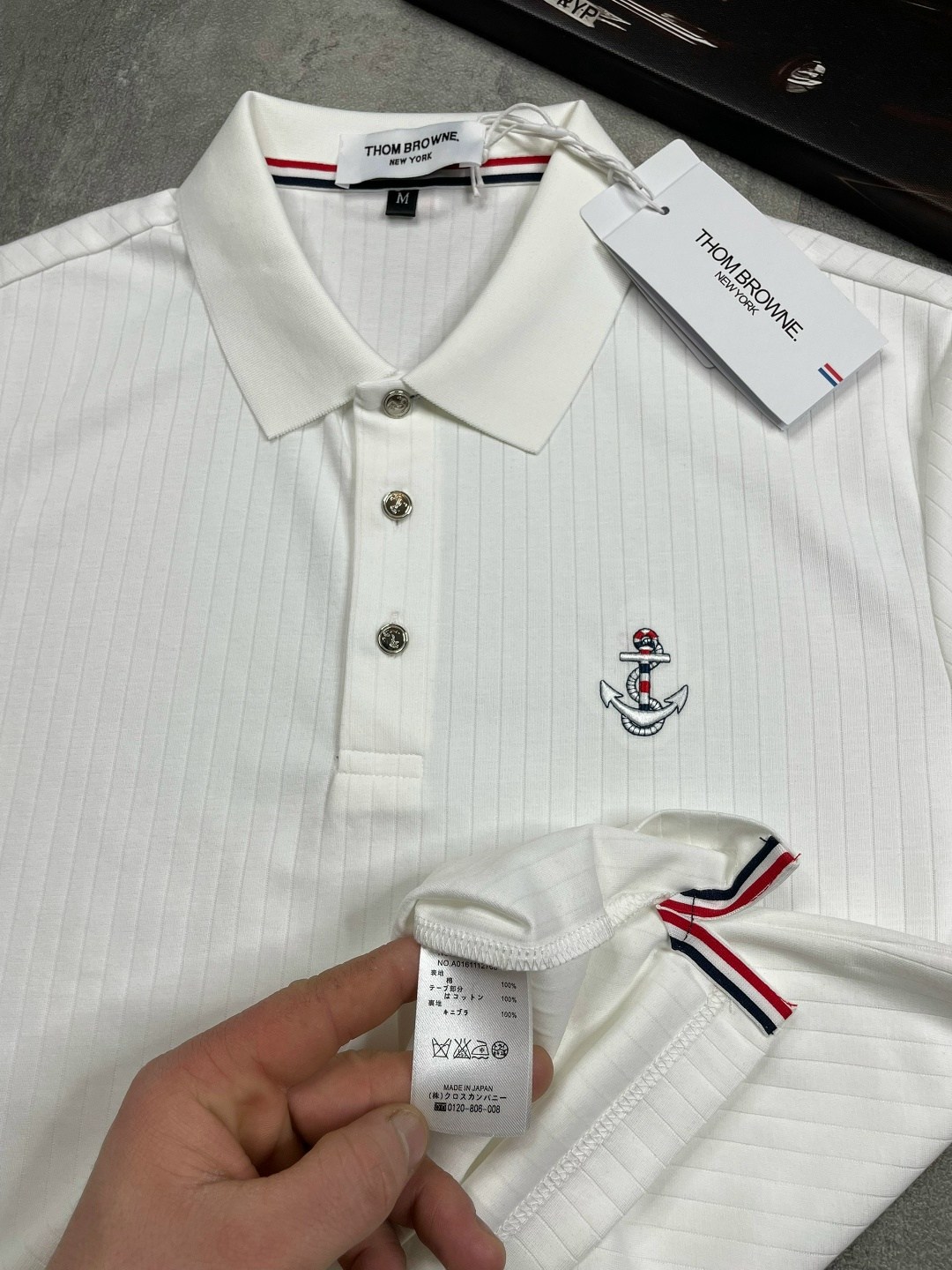 поло белая,поло moncler,рубашка поло мужская,мужская мода,мужская футболка поло