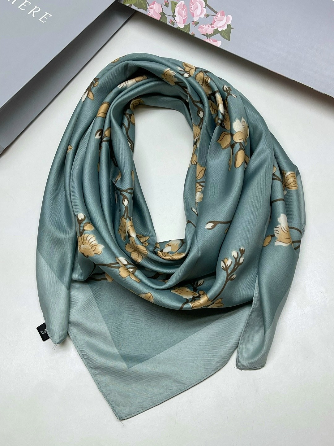 платки шарф,платки тонки,шарф шелковый,платки женские,шелковые платок на головы и шею