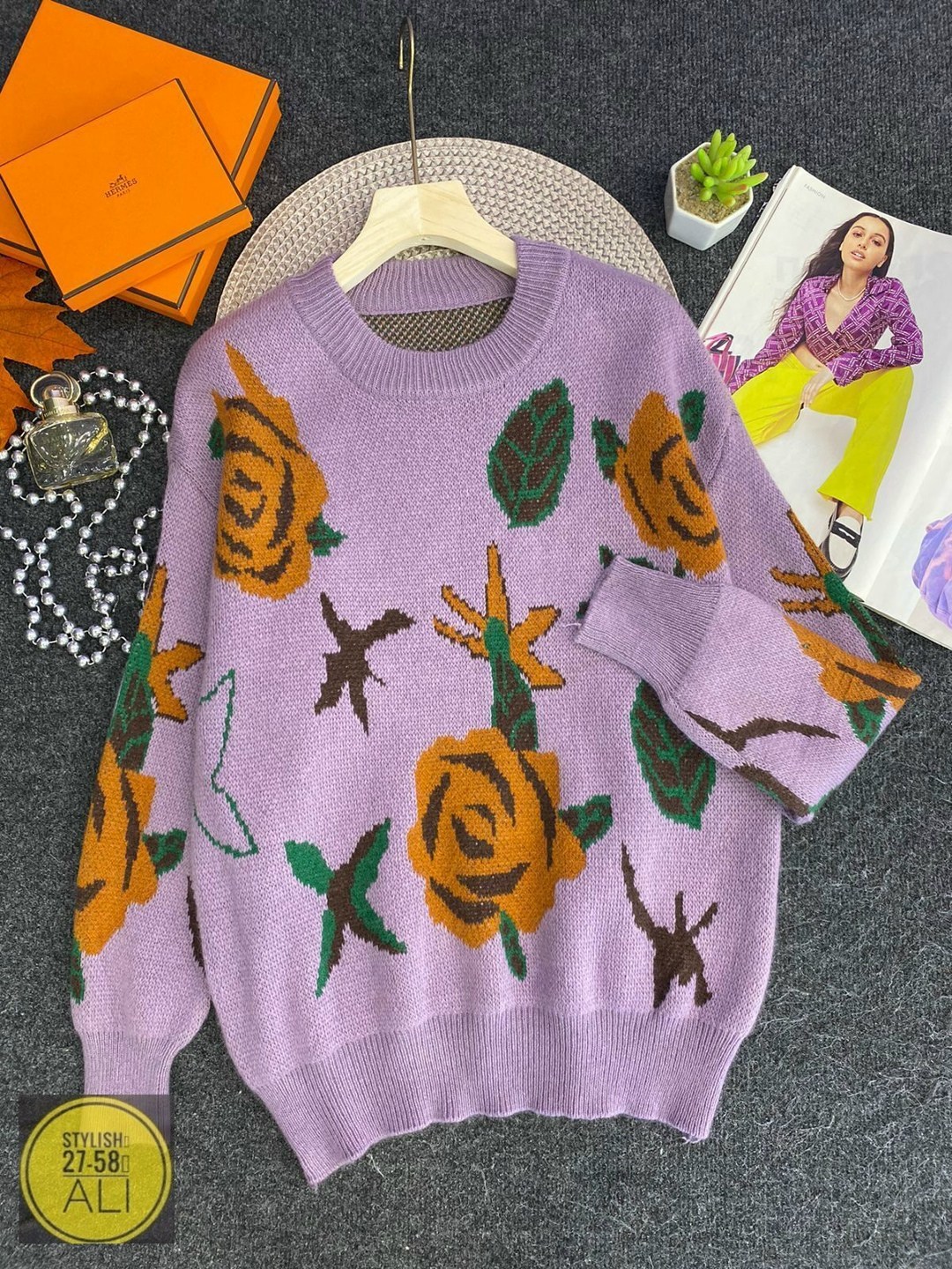 свитер с вышитыми цветами,свитер с вышивкой,свитер с цветочной вышивкой,свитер с цветами,женские вязаные свитера