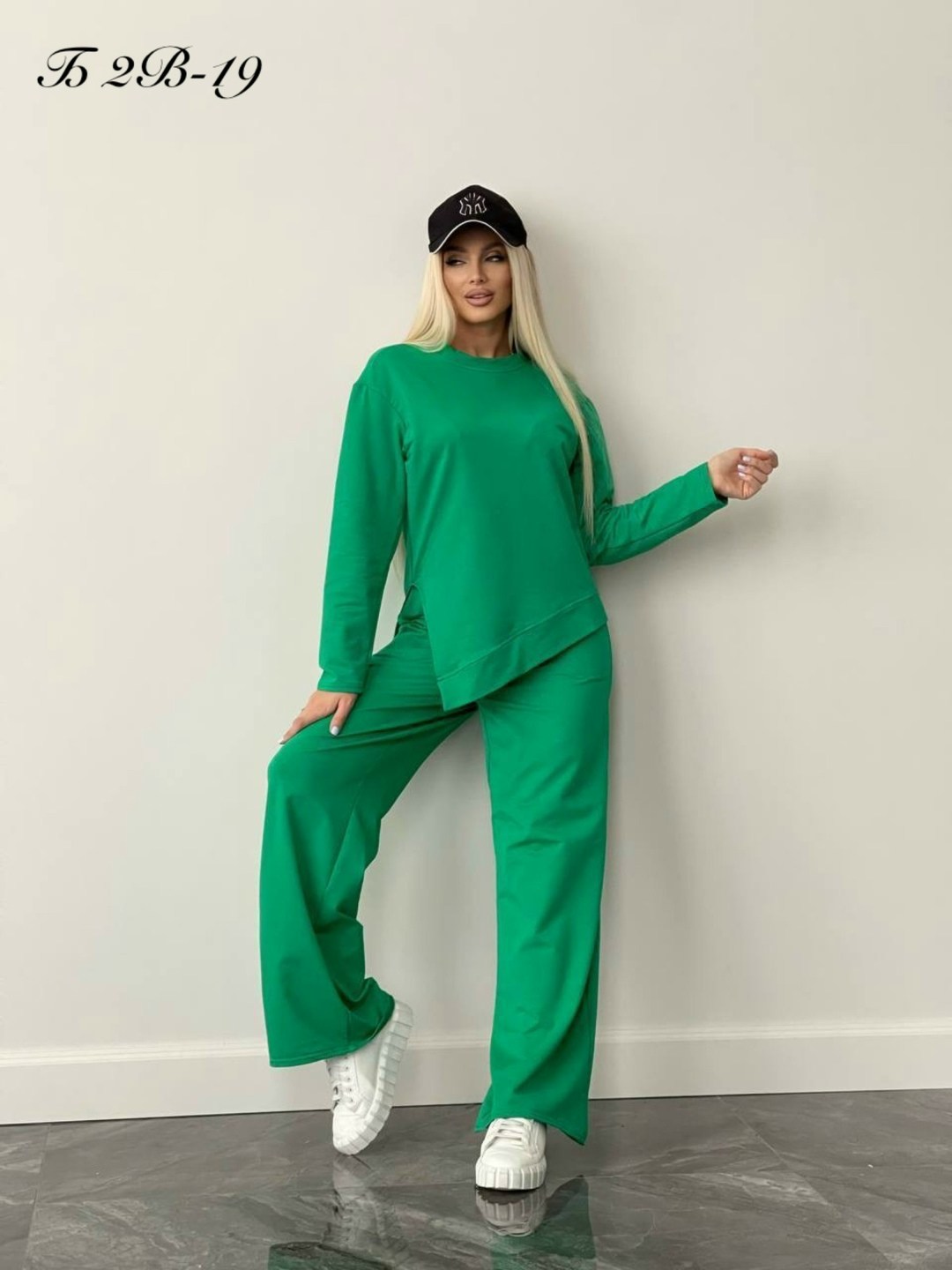 трикотажный костюм,женский костюм,женский костюм двойка,женский трикотажный костюм,костюм с брюками