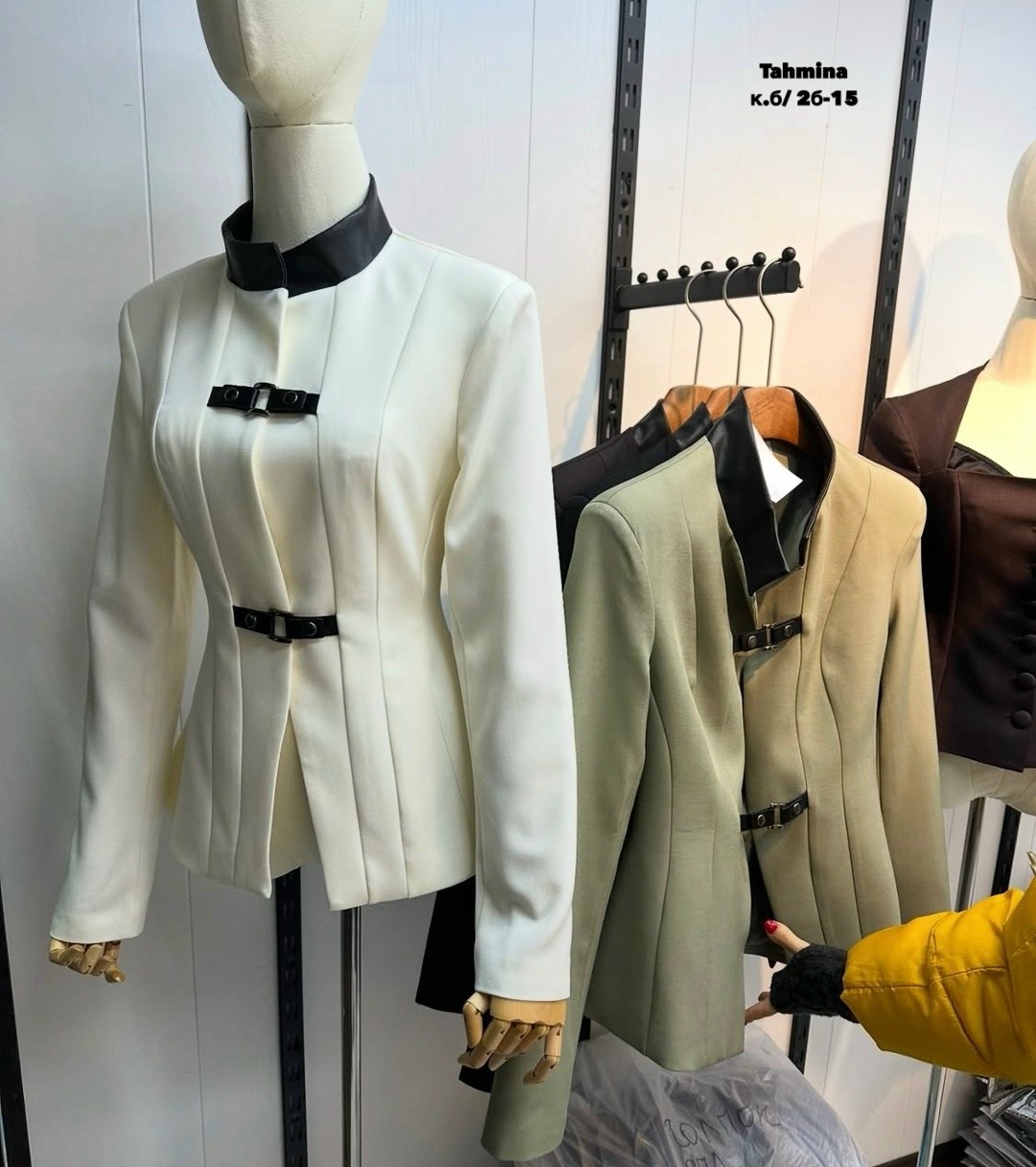 жакет,женский жакет,стильный жакет,деловой костюм,женский жакет итальянский