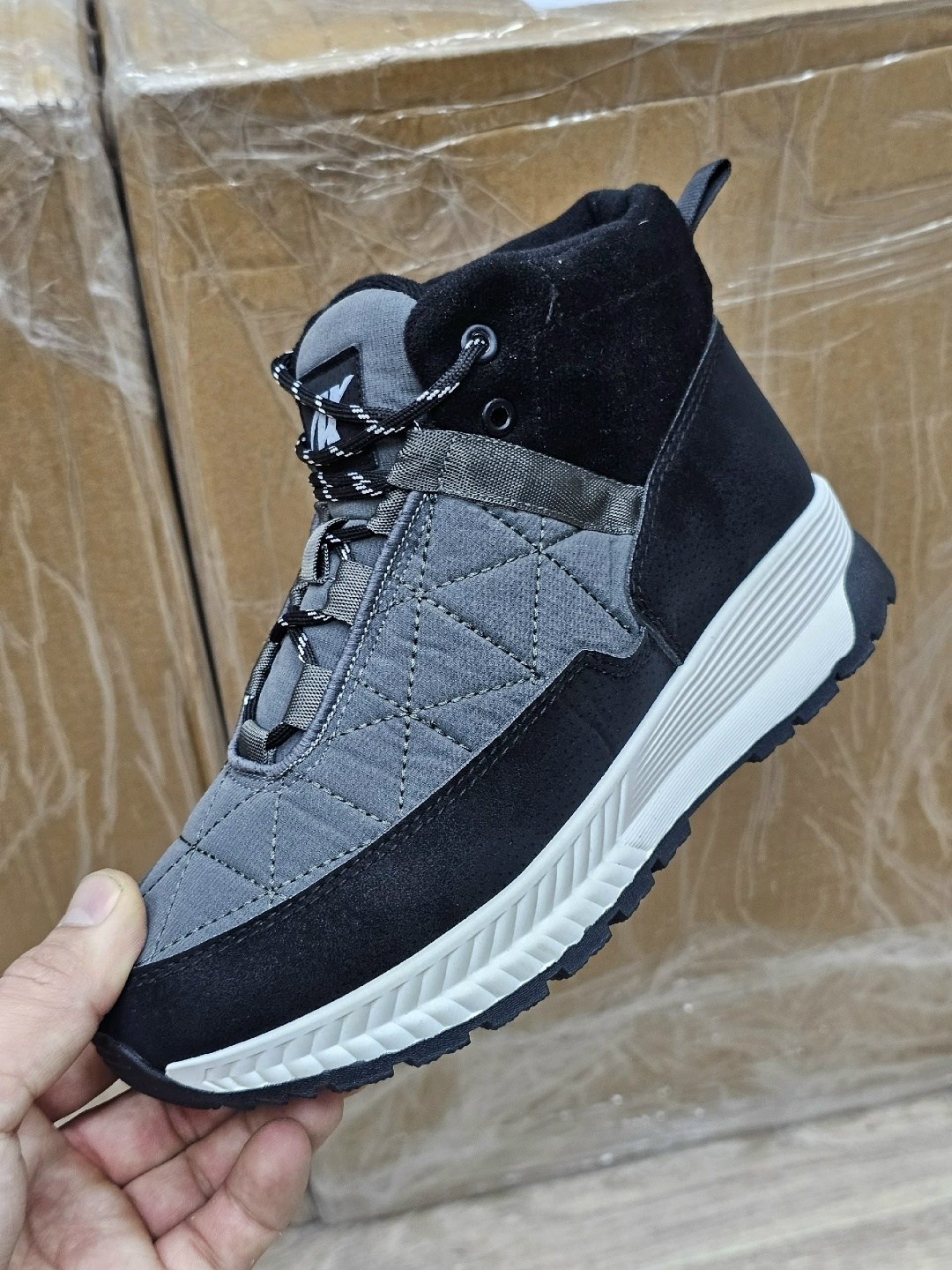 ,зимние кроссовки женские,зимняя ,кроссовки женскиe,спортивная