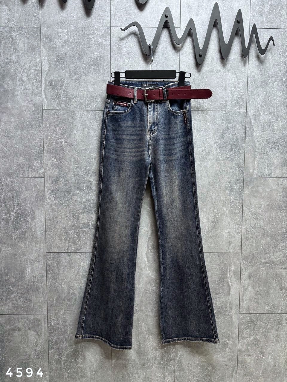 джинсы брюки,женские джинсы,одежда джинсы,женские джинсы и брюки,джинсы повседневные