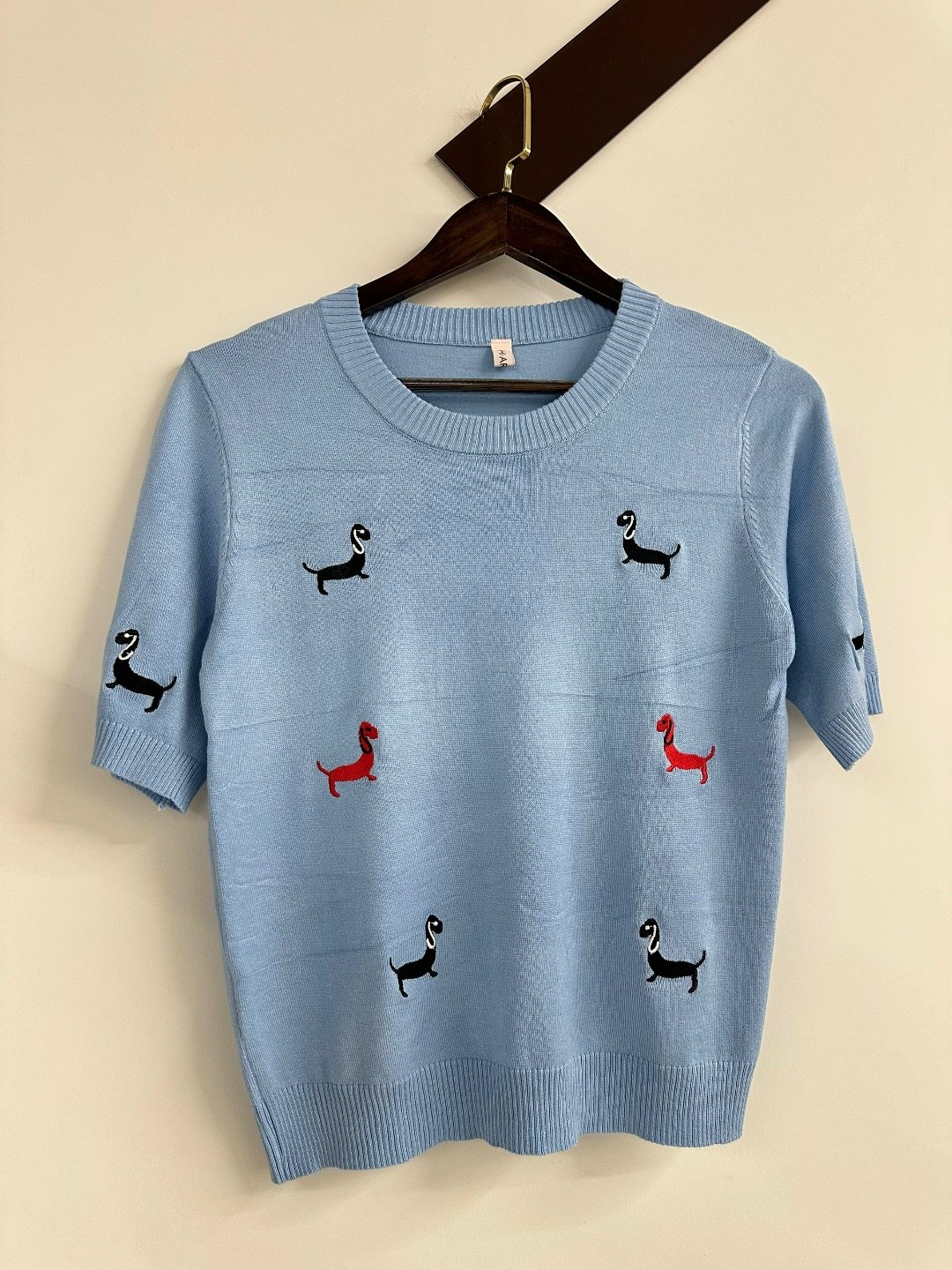 вязаная футболка,свитер с вышивкой,женский трикотажный пуловер,трикотажный пуловер,трикотажная футболка