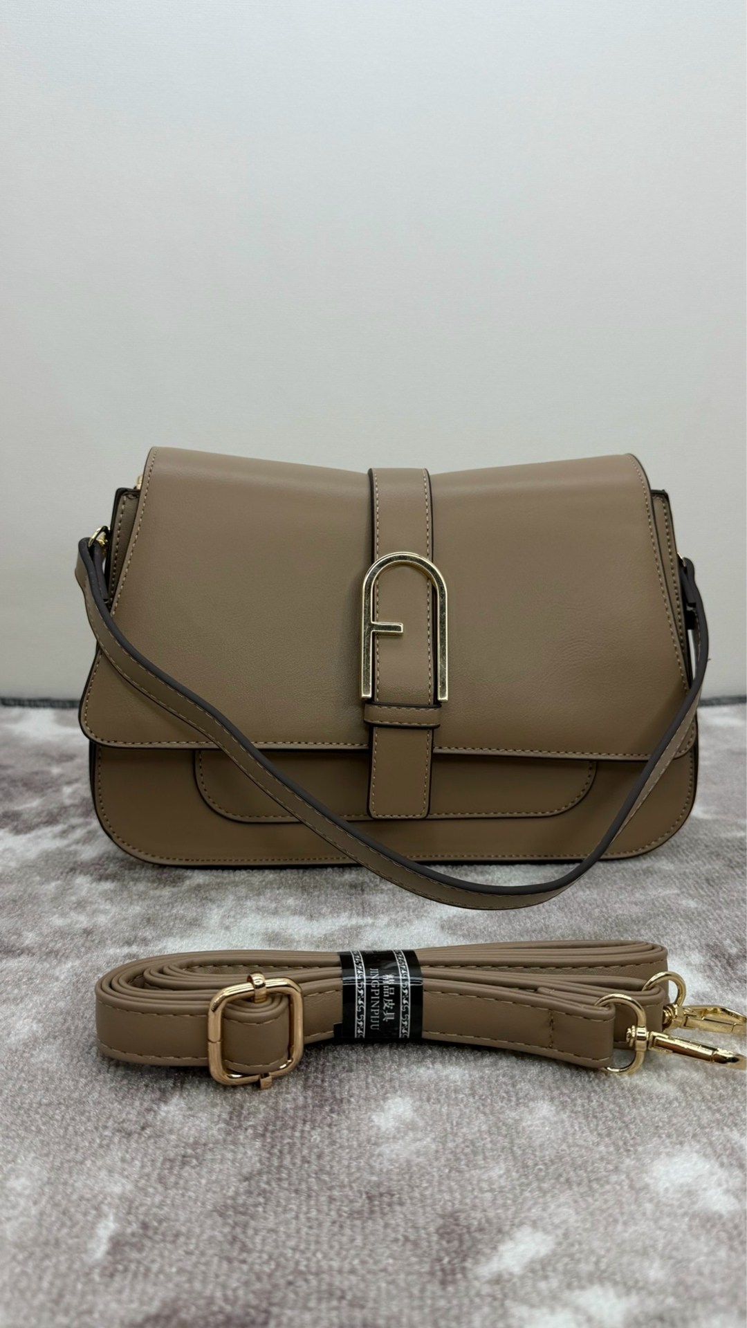 сумка ferragamo,сумка женская,сумка,брендовые сумки,сумка женская брендовая