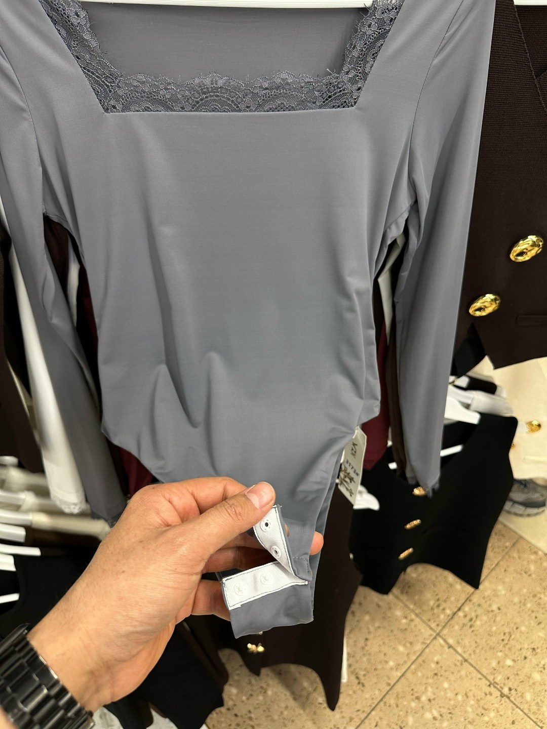 блузка-боди с вырезом каре кружево moremio,женская кофта,боди женское бордовое,блузка женская,блузка стильная