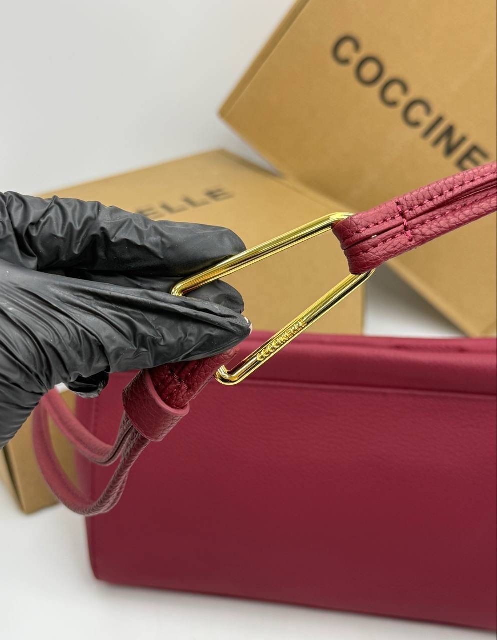 сумка coccinelle,сумка женская coccinelle,кожаная сумка coccinelle,сумочка coccinelle,женская сумка