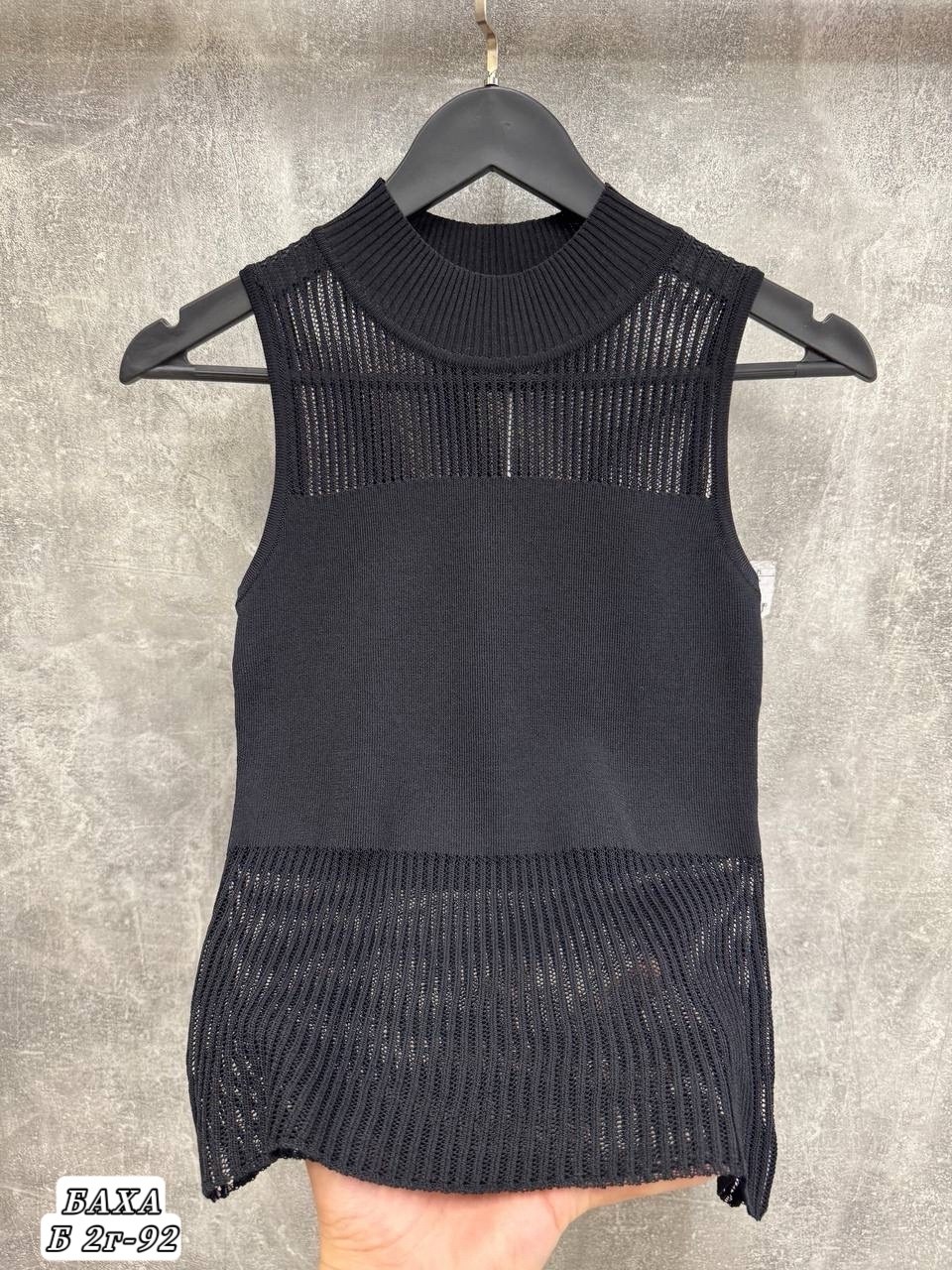 женский вязаный жилет,вязаные жилеты,трикотажный жилет,жилет с воротником,вязаные топы