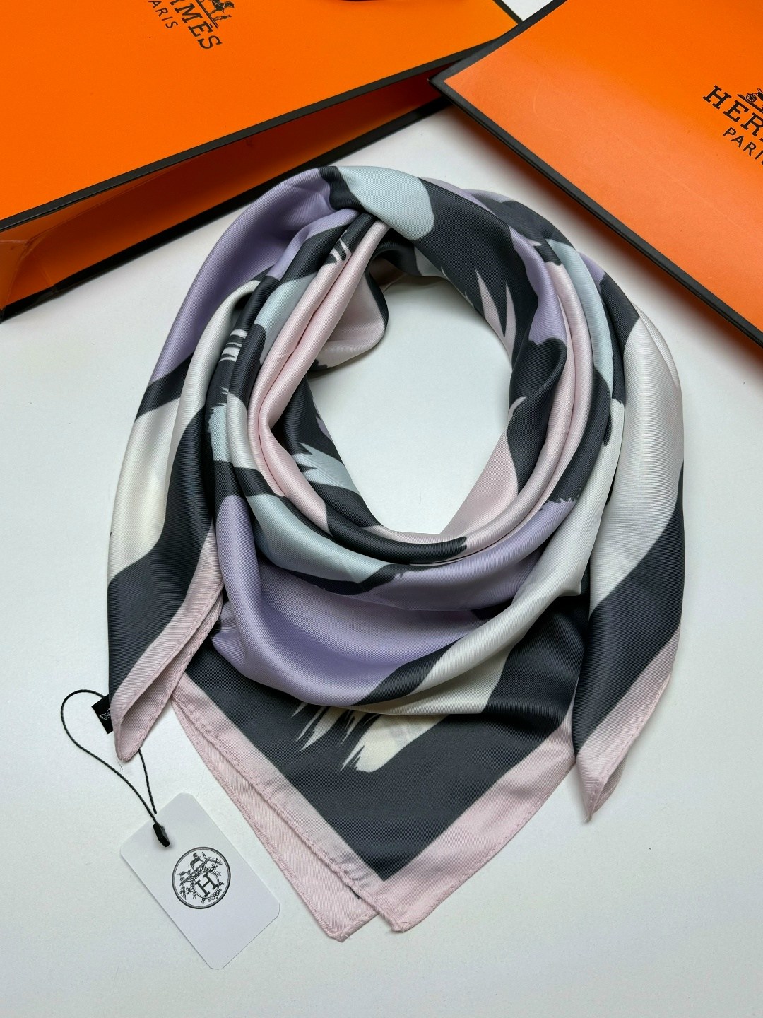 платки шелковые,шелковый платок hermes,платок шелковый женский,платки шарф,тонкиe платки